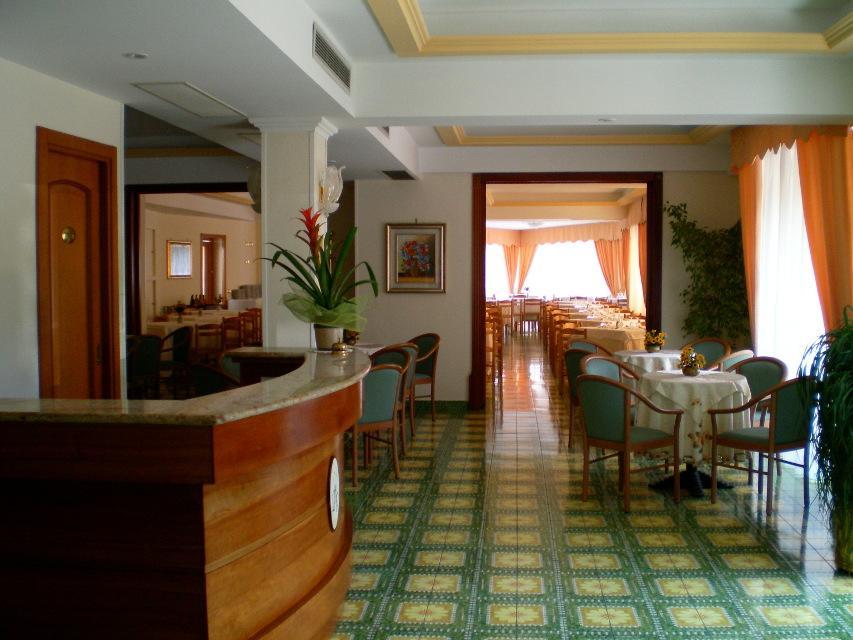 Hotel La Pergoletta ซานตากาตา ซุย ดูเอกอลฟี ภายนอก รูปภาพ